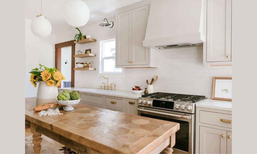 Farmhouse-Style Backsplashes