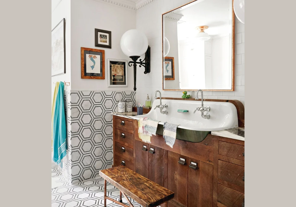 Farmhouse Vanity for a Cozy Setup