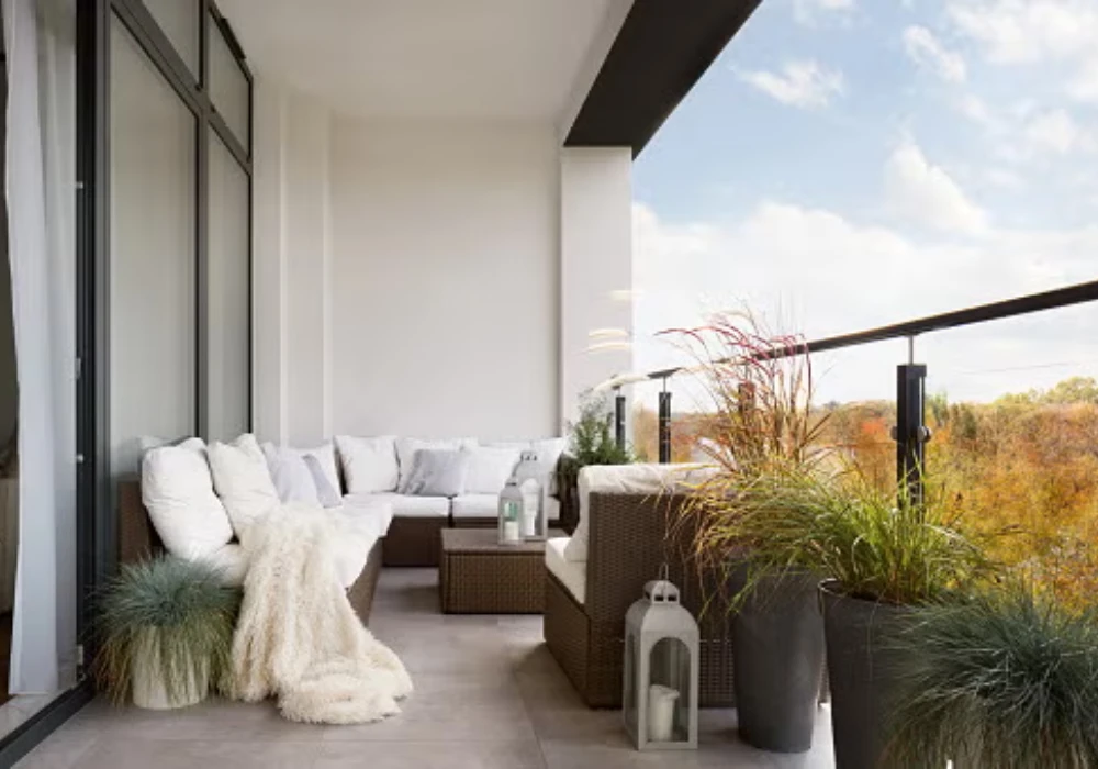 Floor Seating Balcony Patio Set Ideas for Relaxed Vibe