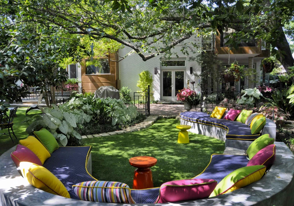 Floor Seating with Cushions for Casual Comfort