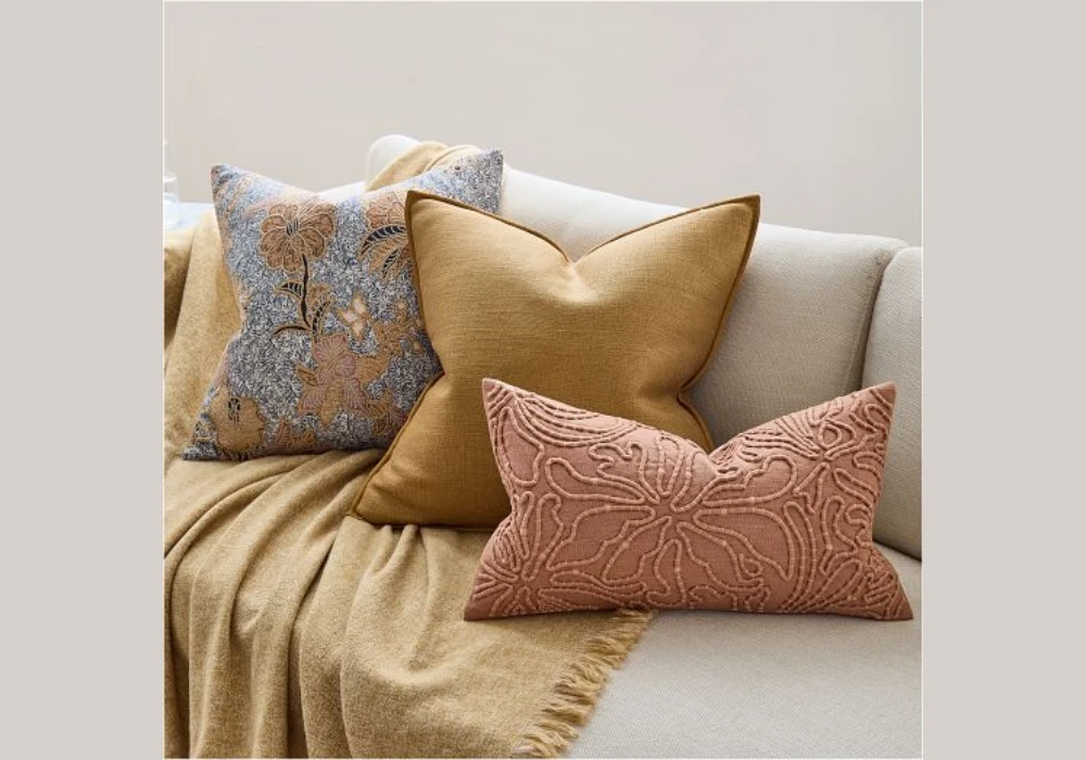 Floral Print Throw Pillow Cover Ideas for Fresh Home Atmosphere