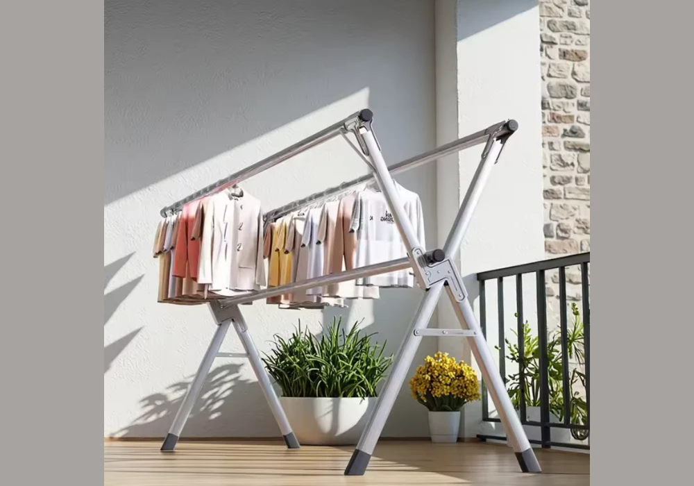 Foldable Drying Rack for Small Balcony Design Ideas