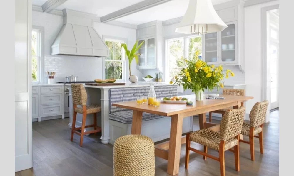 Coastal-Inspired Chairs for a Relaxed Vibe