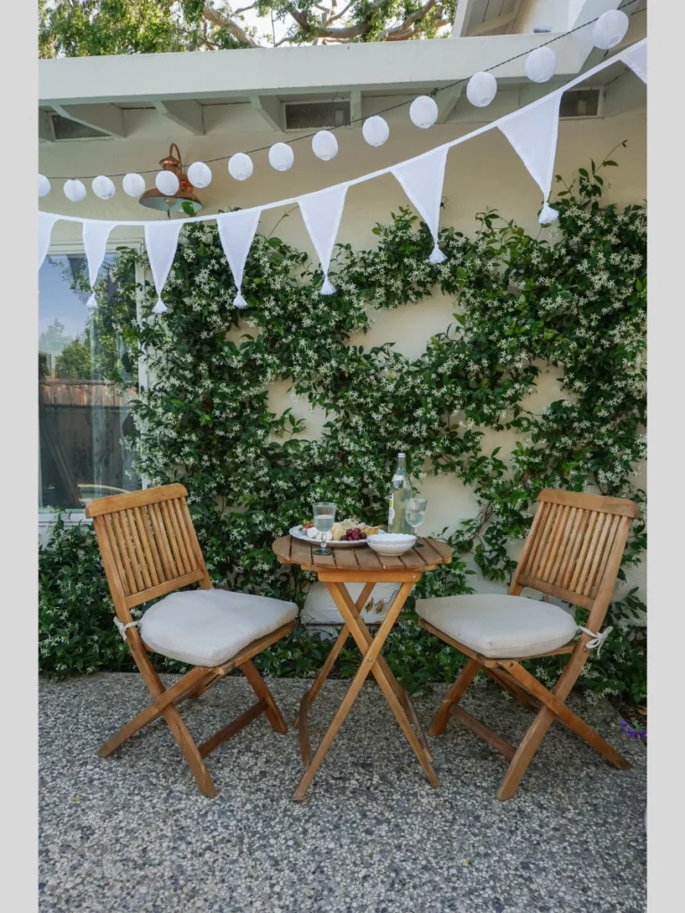 Fragrant Climbing Jasmine Trellis