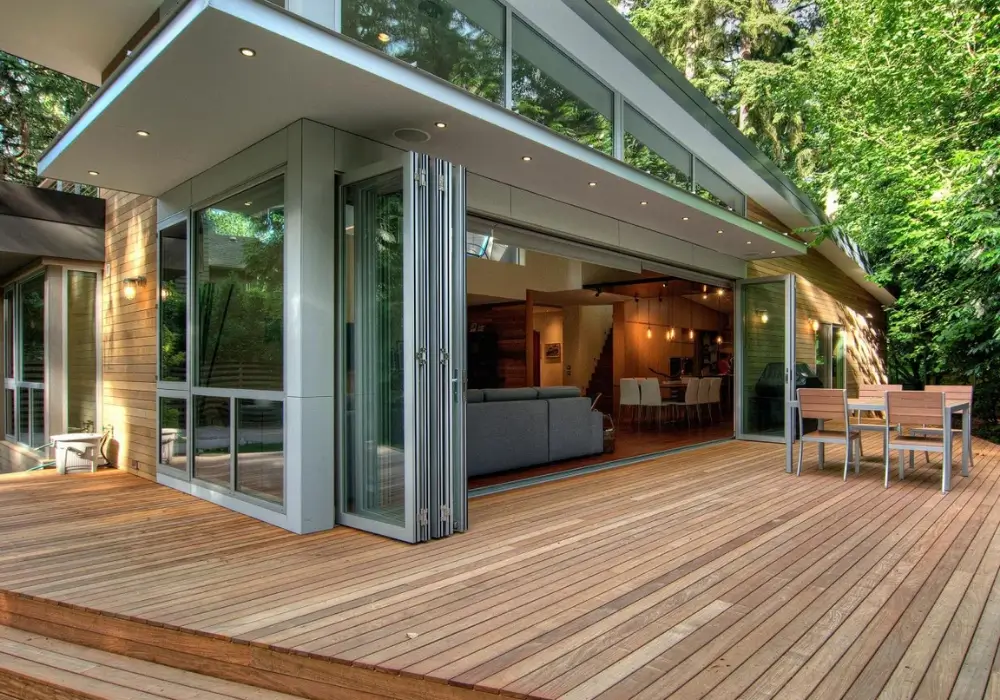 Garage Patio with Retractable Glass Walls