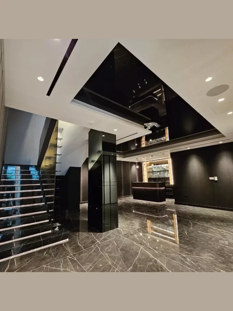 Glamorous High Gloss Black