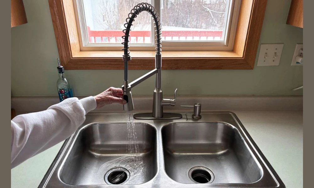 High-Tech Faucets for Ultimate Convenience