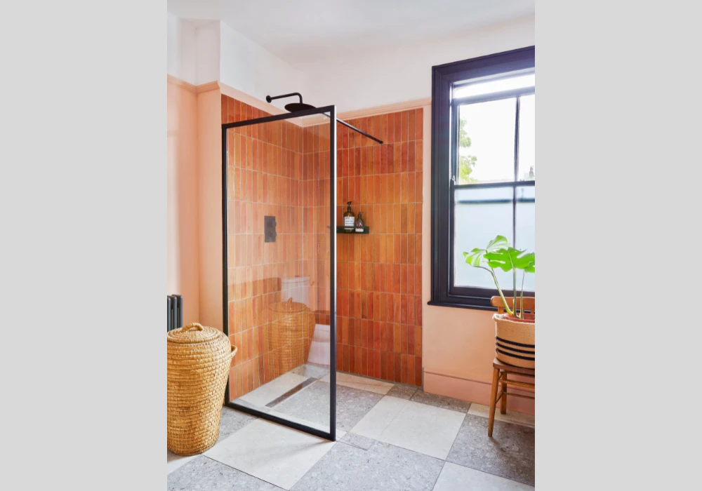 Glass Partition with Open Entry Design in bathroom