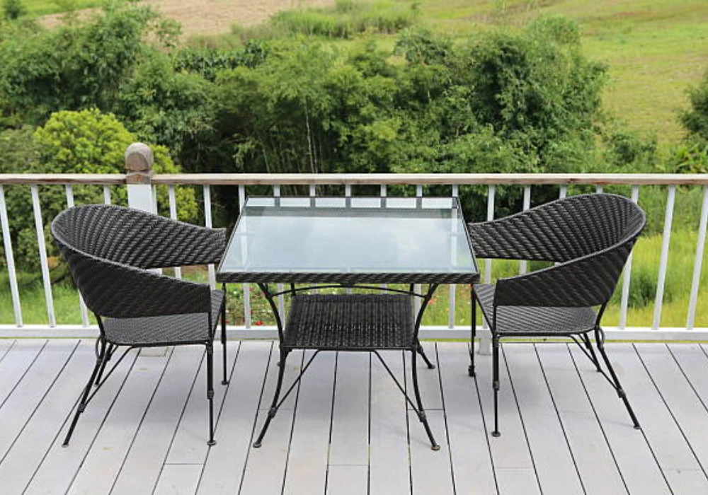 Glass Top Balcony Table Ideas for Modern Minimal Look