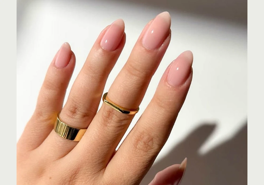 Glossy Jelly Summer Short Nail Ideas for Fresh Shine