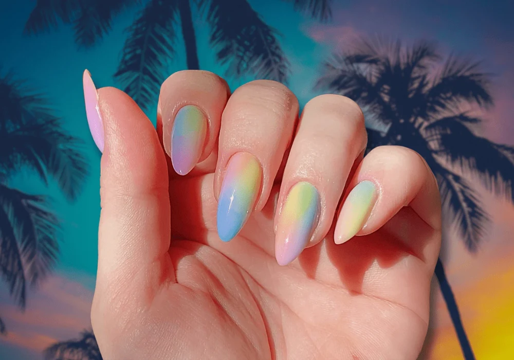 Gradient Sunset Summer Vacation Nail Ideas for Warm Evening Style