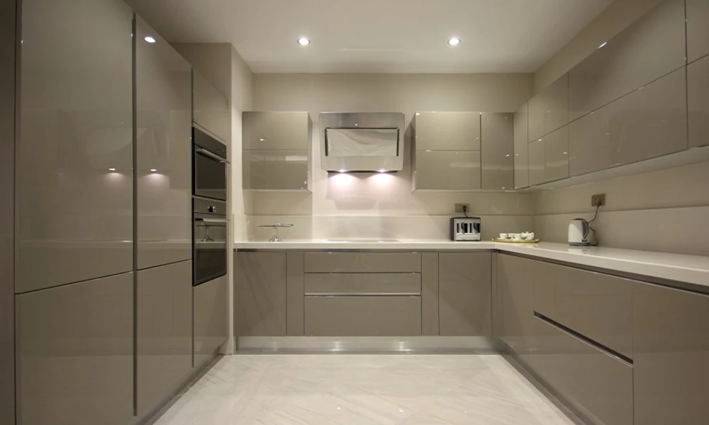 High Gloss Kitchen Finish