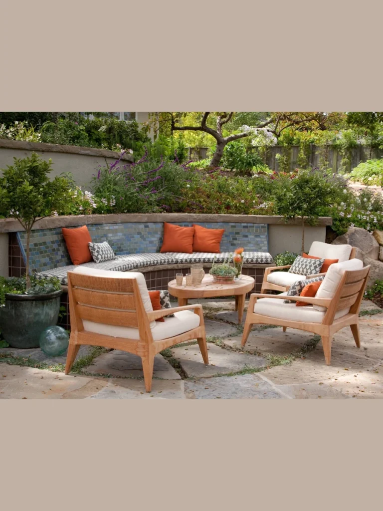 Integrated Built-In Seating Benches