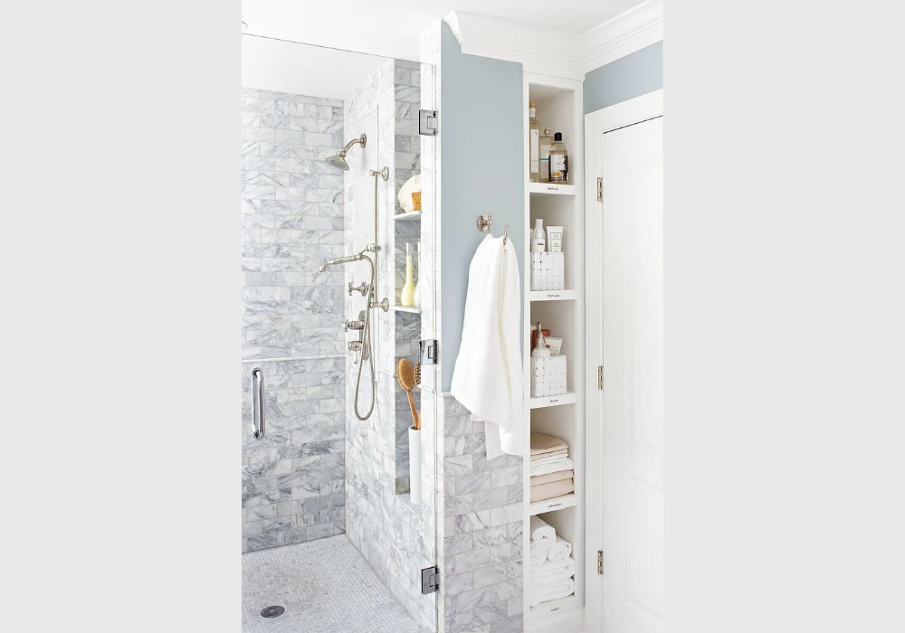 Keep Towels and Accessories Simple and Coordinated