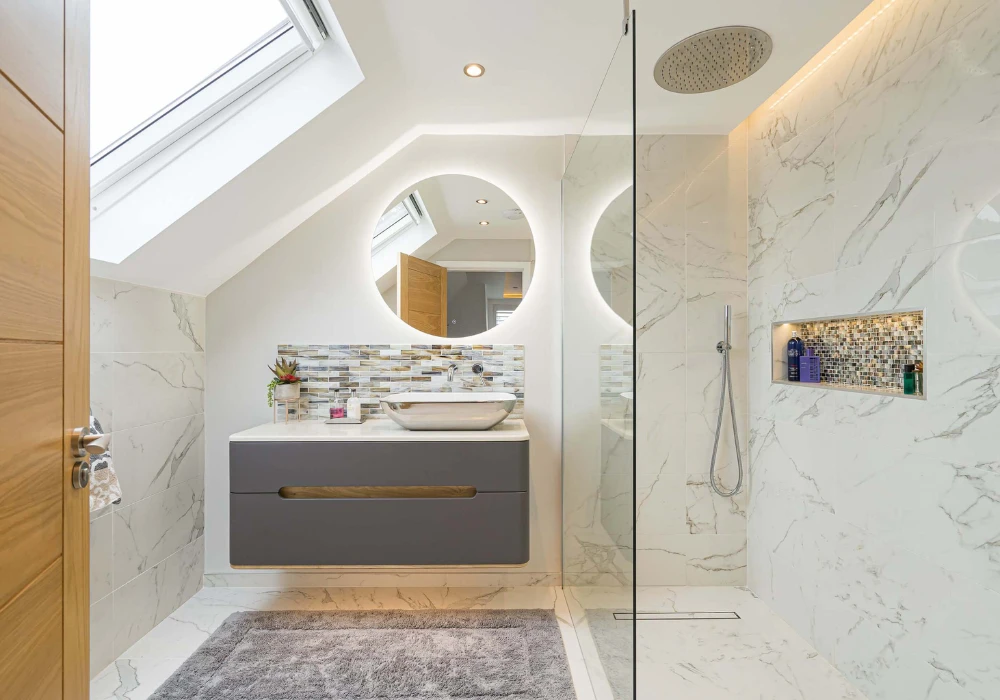 Layered Lighting for a Soft Look