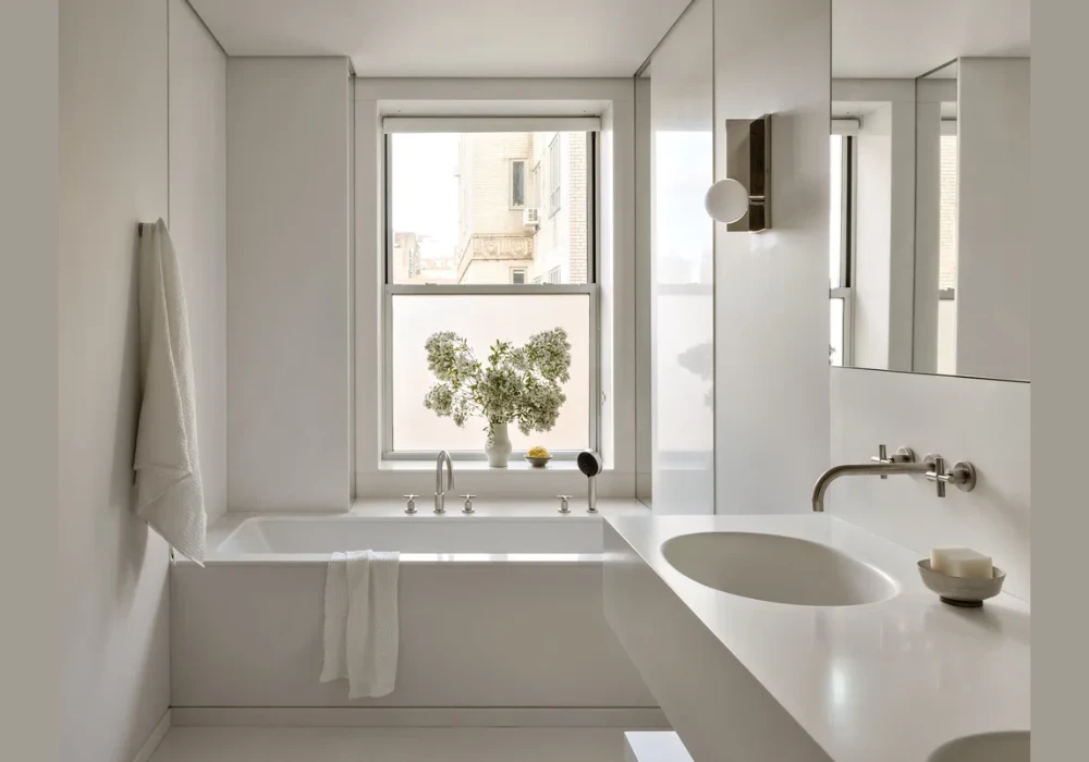 Light Color Summer Bathroom Ideas for a Bright Atmosphere