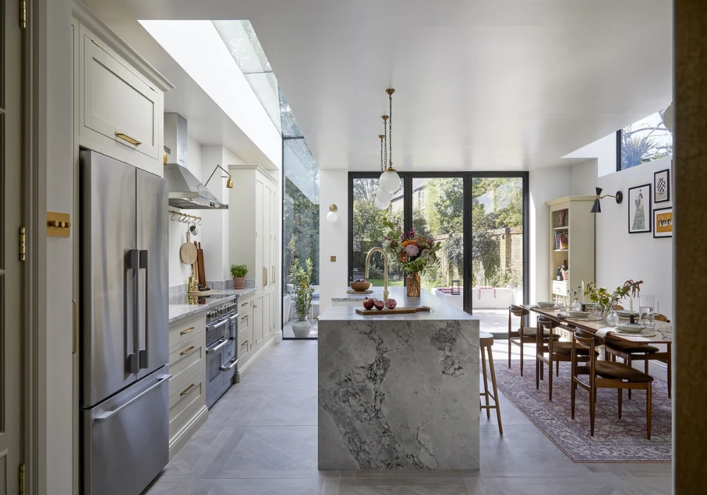 Maintain a Cool Kitchen with Heat Control Tips