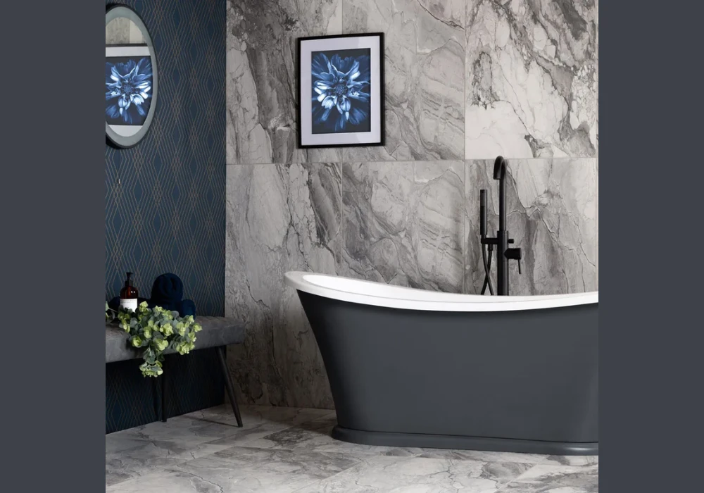 Marble Effect Tiles for Cool and Elegant Summer Bathrooms