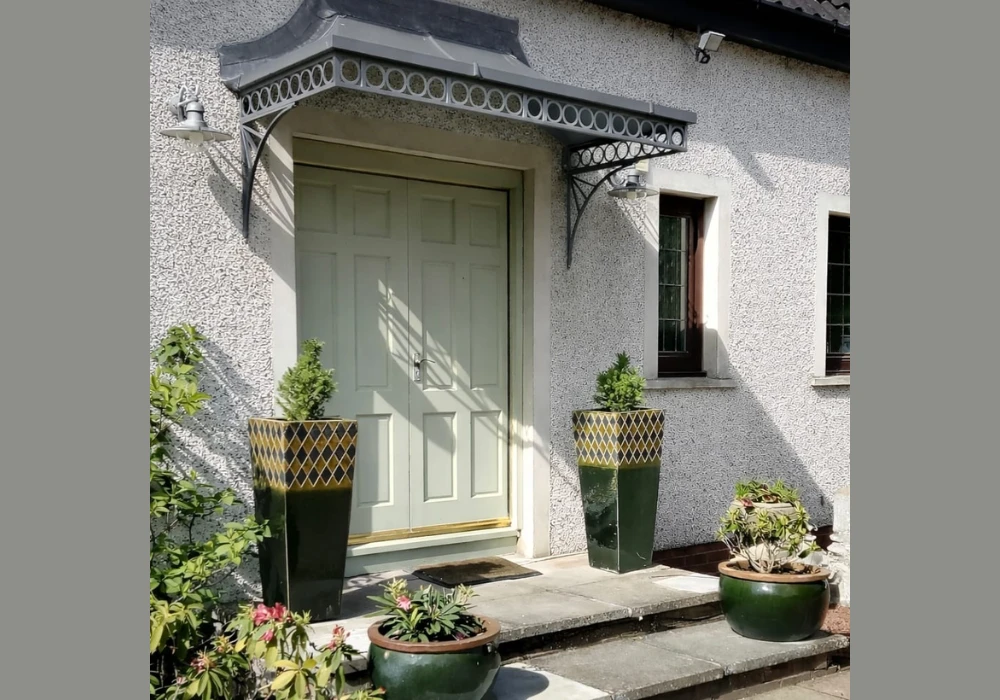 Metal Trellis Over Door Ideas for Modern Home Front Design