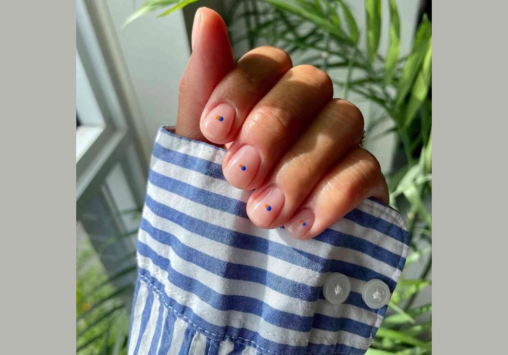 Minimal Dot Nail Design