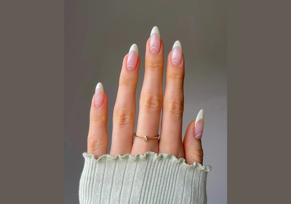 Minimal French Summer Nail Art Ideas with Modern Twist