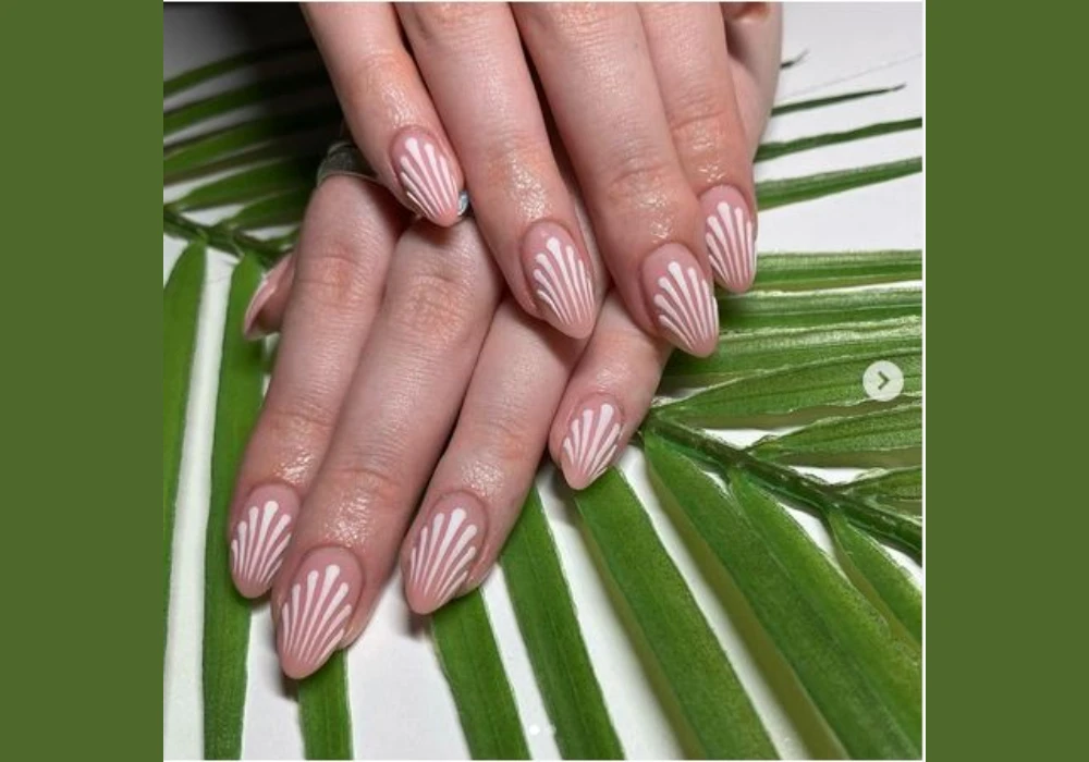 Minimal Line Art Summer Acrylic Nails