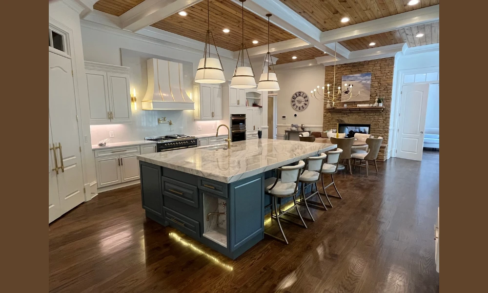 Floating Kitchen Islands for a Spacious Feel