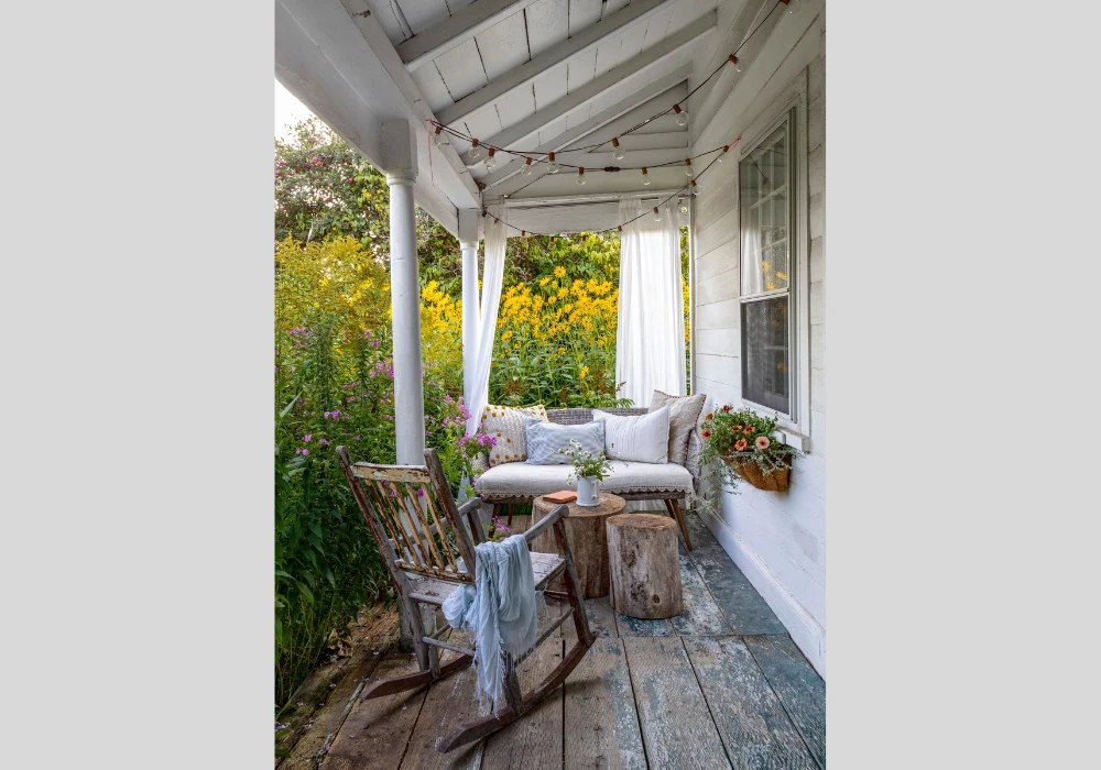 Rustic Porch Ideas with Natural Elements