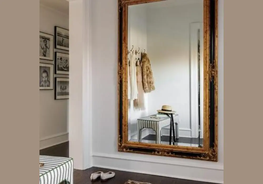 Mudroom with Mirror and Vanity Space