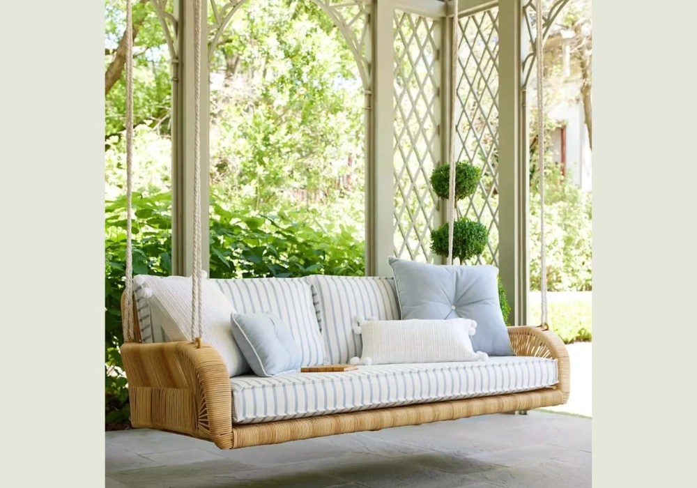 Outdoor Decorative Pillow Ideas for Patio Comfort