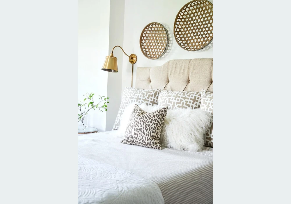 Pattern Mixing Decorative Pillows Ideas on Bed