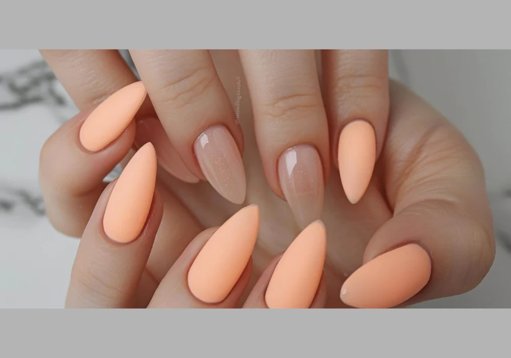Peach Summer Nails for Warm Glow