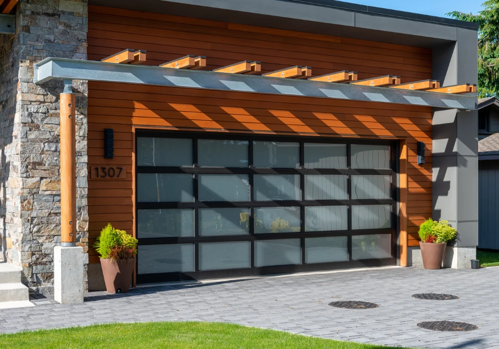 Pergola Style Trellis Over Garage Door Ideas for an Extended Roof Look