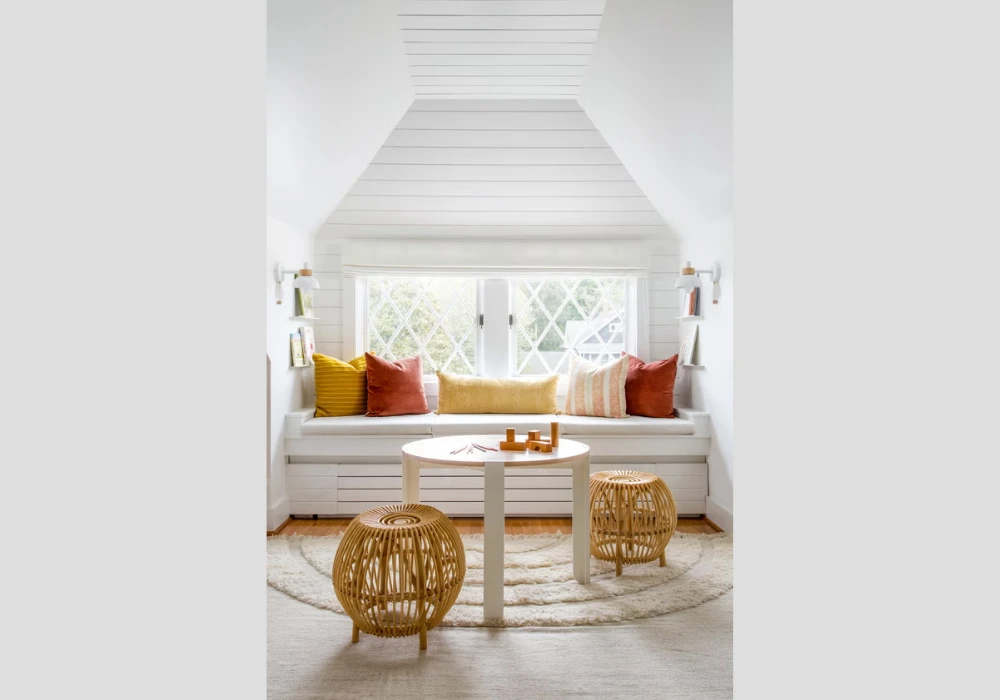 Rustic Corner Reading Nook for Summer Relaxation