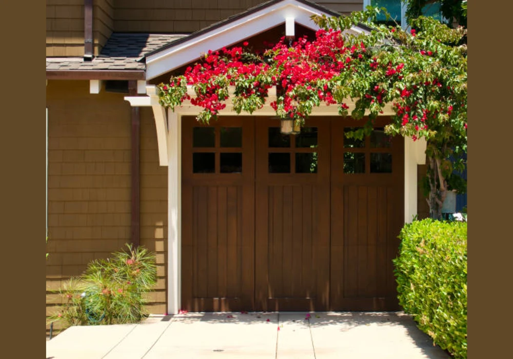 Rustic Farmhouse Trellis Over Door Ideas for Natural Charm