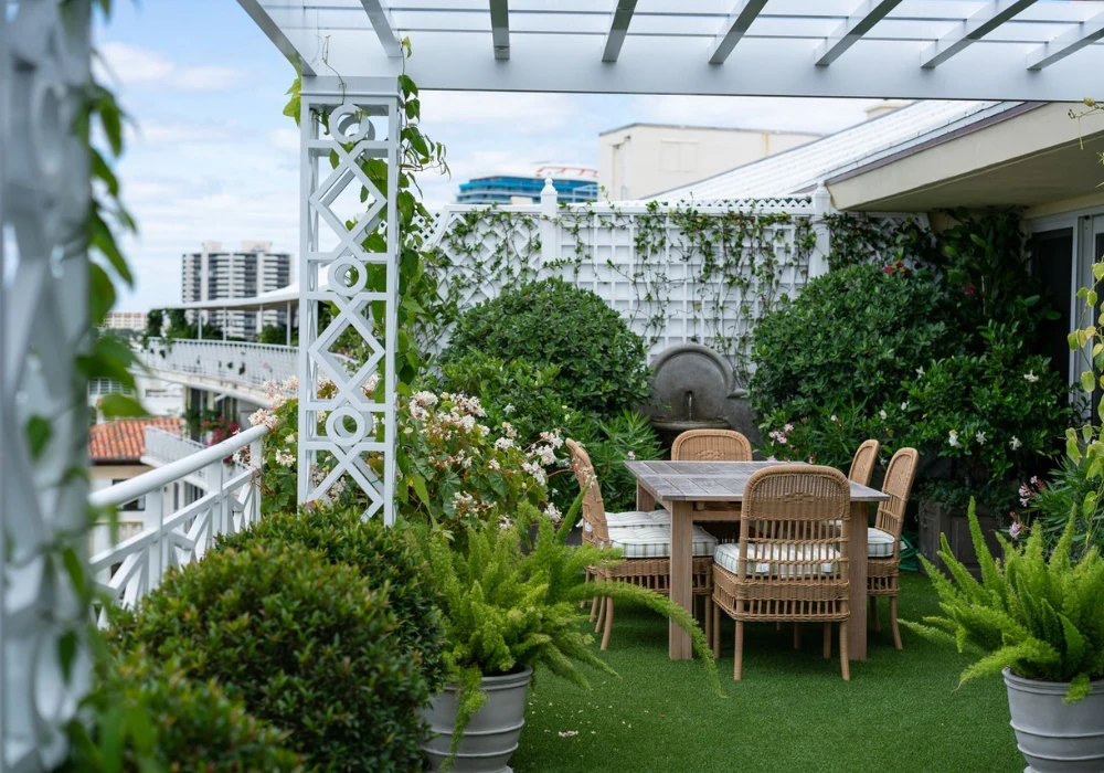Seasonal Balcony Inspo Ideas for Year-Round Use