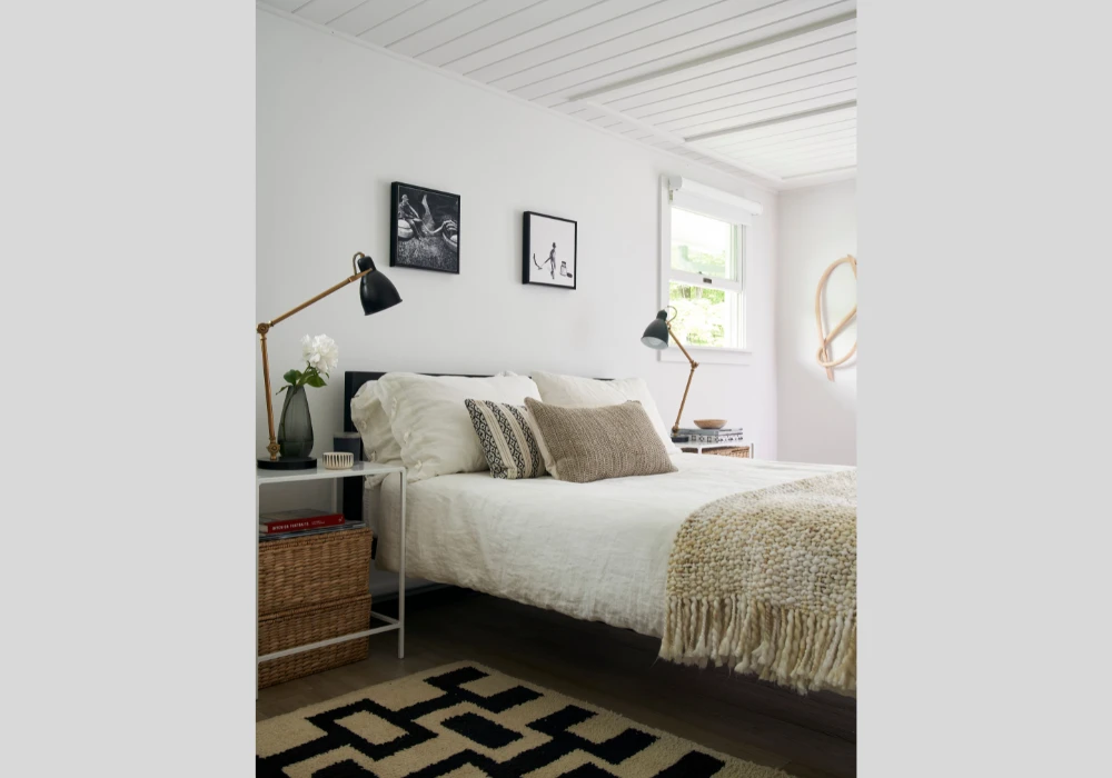 Seasonal Decorative Pillow Ideas for Easy Updates