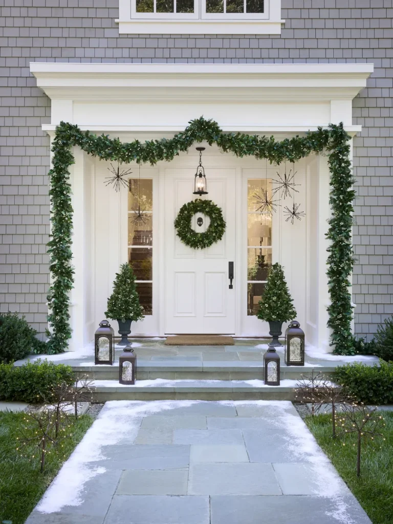 Seasonal Front Door Wreaths For Instant Curb Appeal