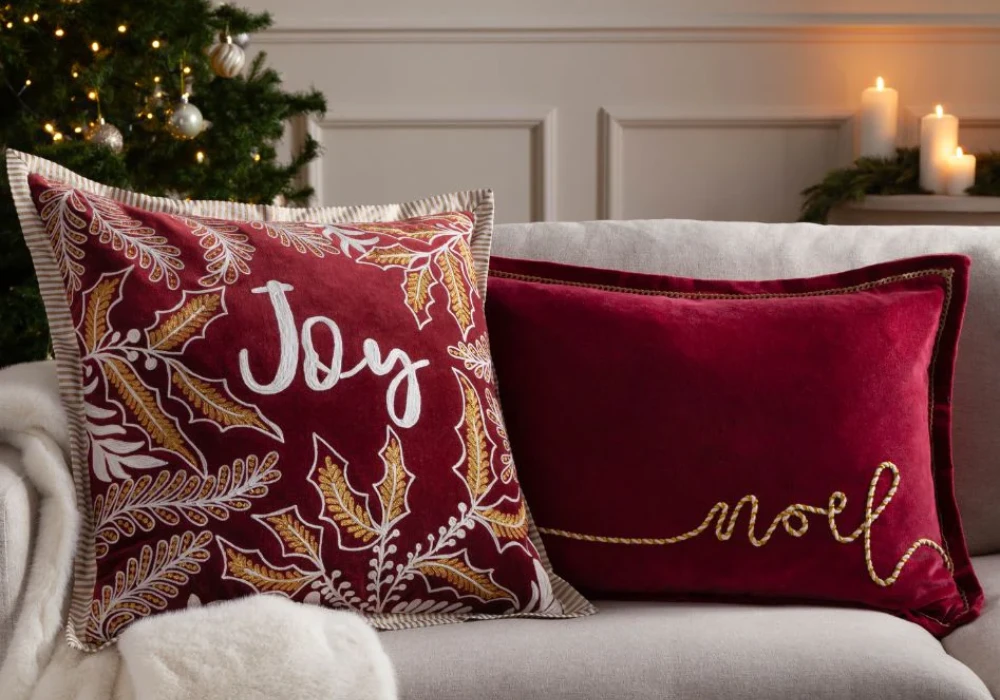 Seasonal Funny Throw Pillow Ideas for Festive Decor