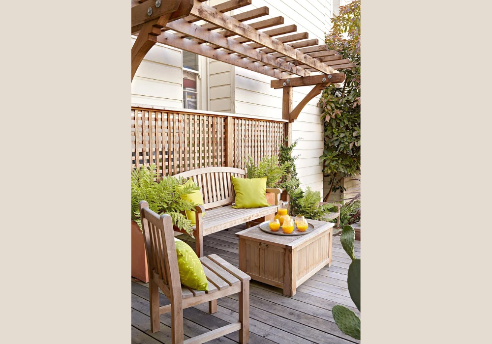 Shade Trellis Fence Ideas for Outdoor Comfort Areas