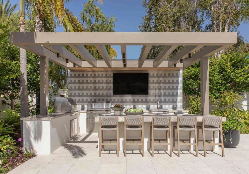 Shaded Pergola Outdoor Kitchen Setup for Summer Heat Control