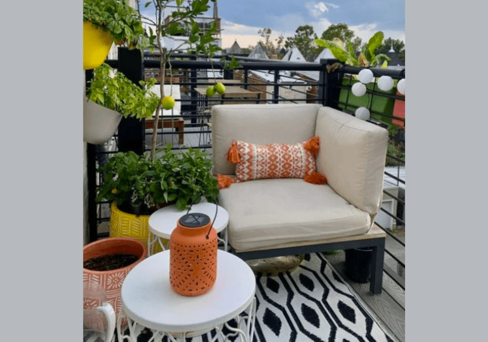 Small Balcony Seating Corner Ideas