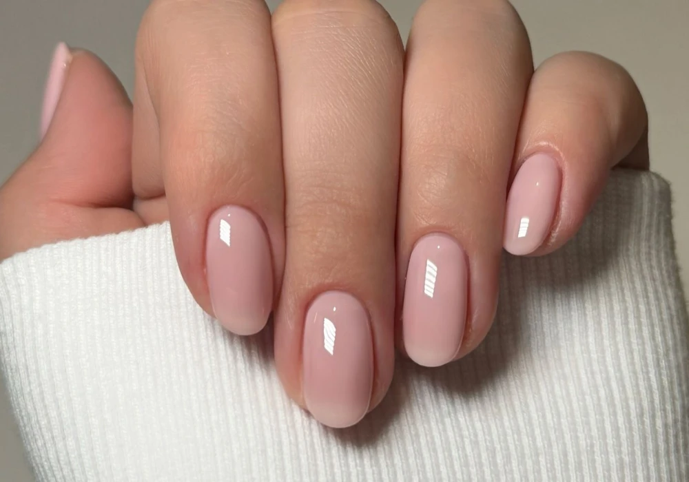 Soft Pastel Pink Nail Color for Everyday Summer Style