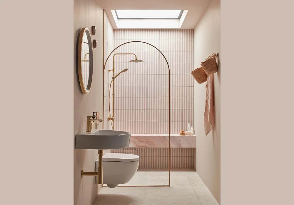 Striped Summer Wallpaper for a Spacious Look