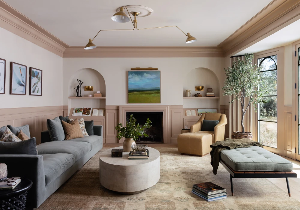 Summer Indoor Decoration Ideas with Clutter-Free Entry Space