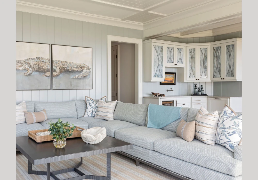 Summer Indoor Decoration Ideas with Light Color Palettes