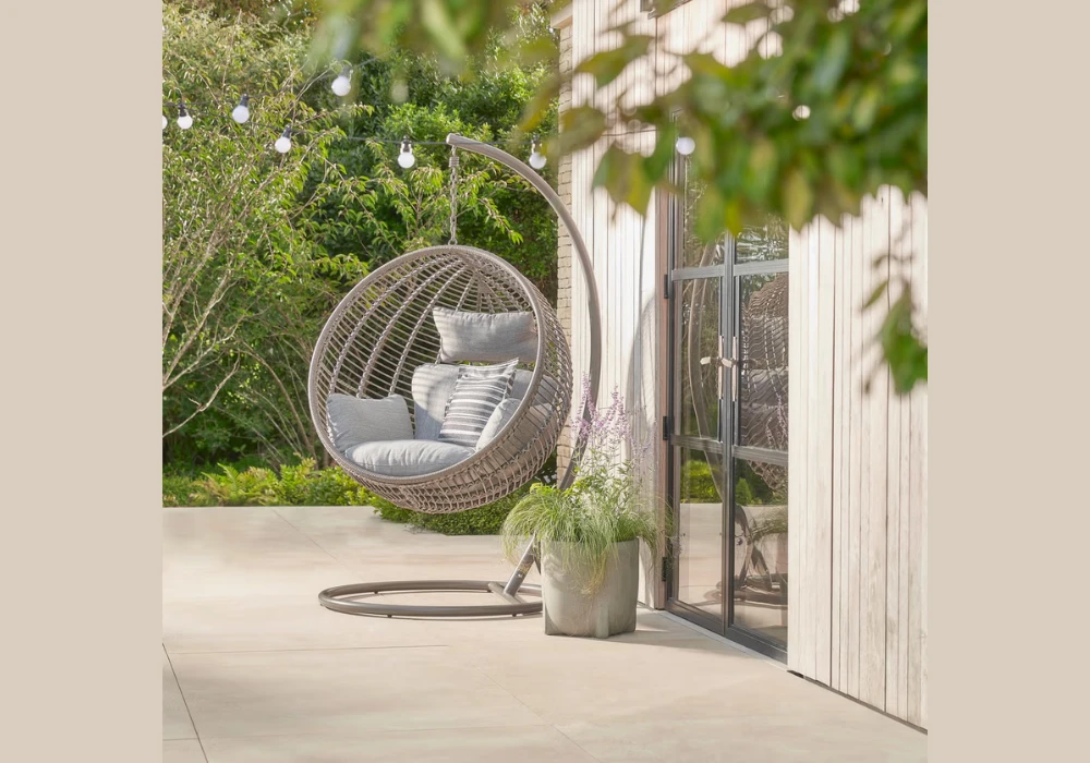 Swing Chair Seating for a Fun and Relaxing Spot