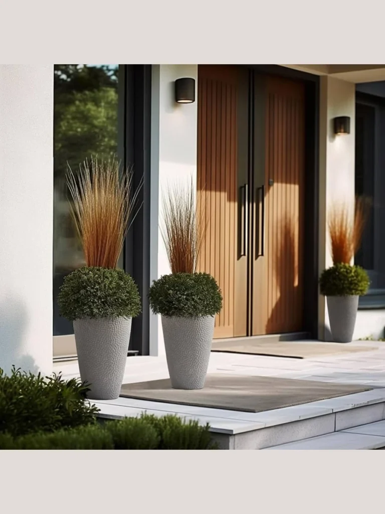 Symmetry with Large Planters