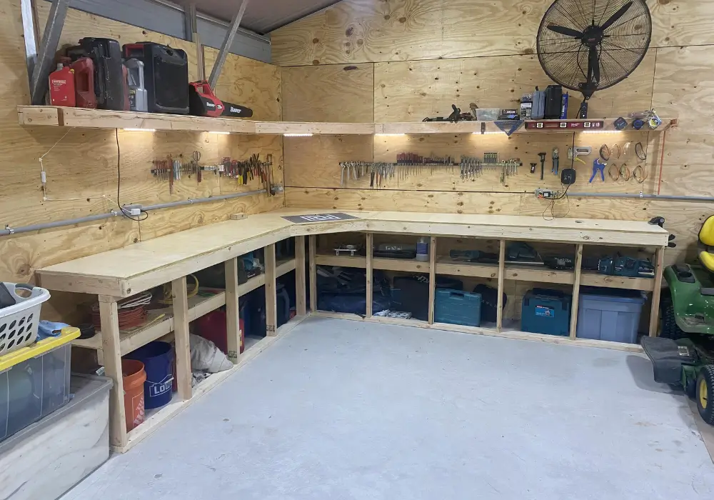 The Corner Workbench Layout