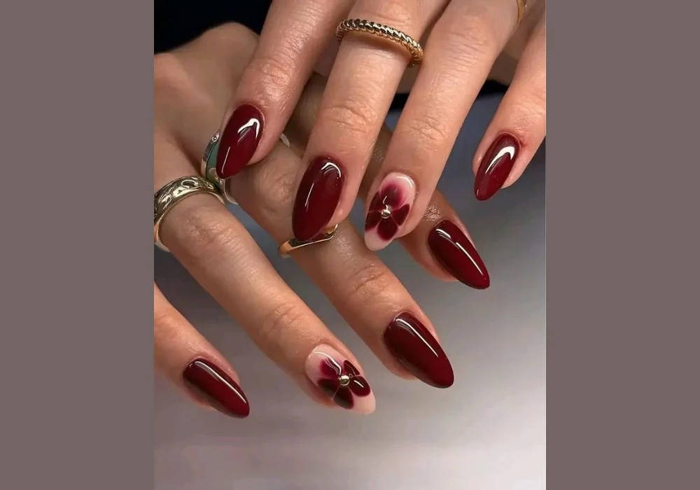 Two-Tone Summer Nail Inspo 2026 For Simple Stylish Contrast